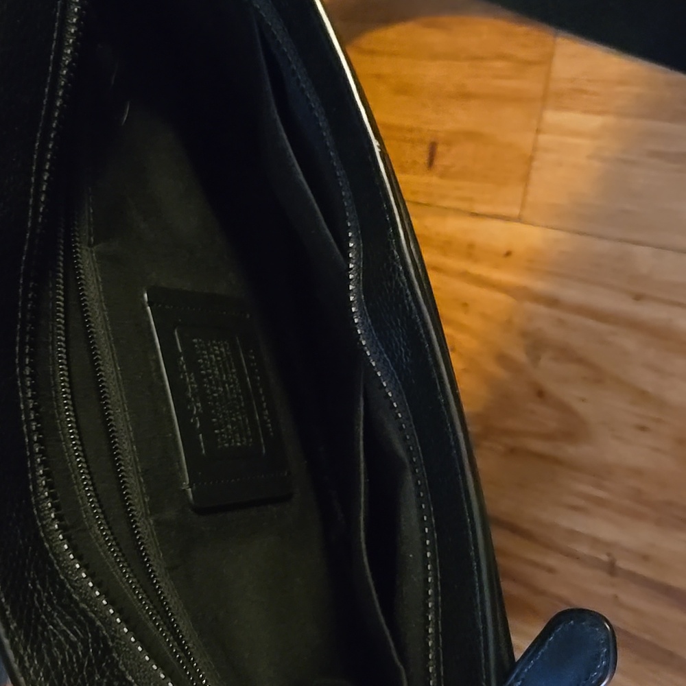 Coach Black Signature Crossbody Bag - Picture 3 of 6